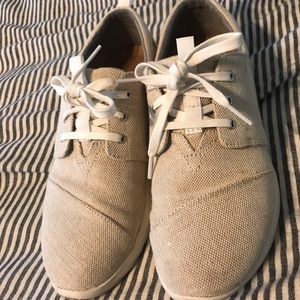 Women’s toms cardones